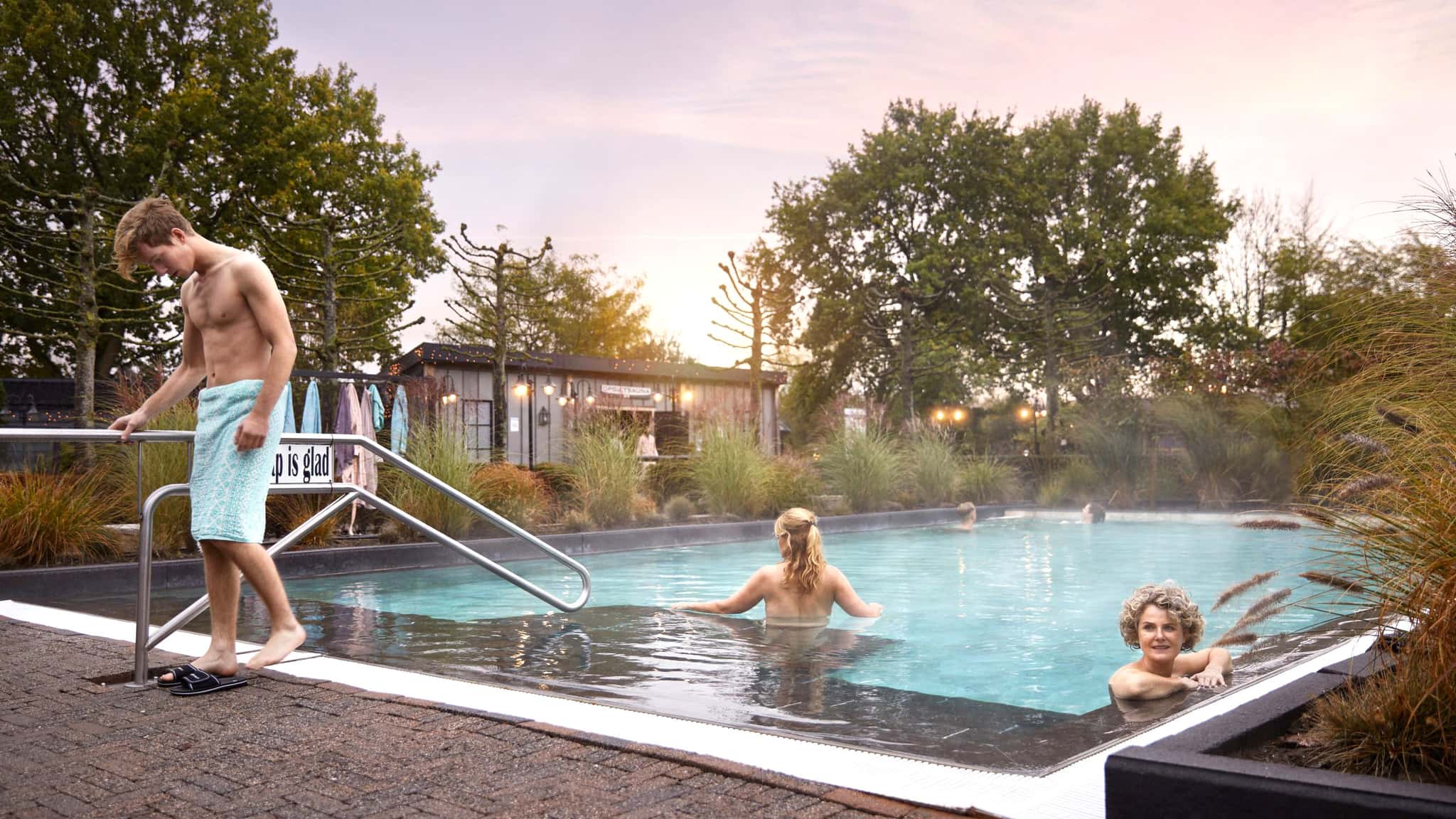 Wellness Voucher Zwaluwhoeve | Dagkaart + overnachting met ontbijt