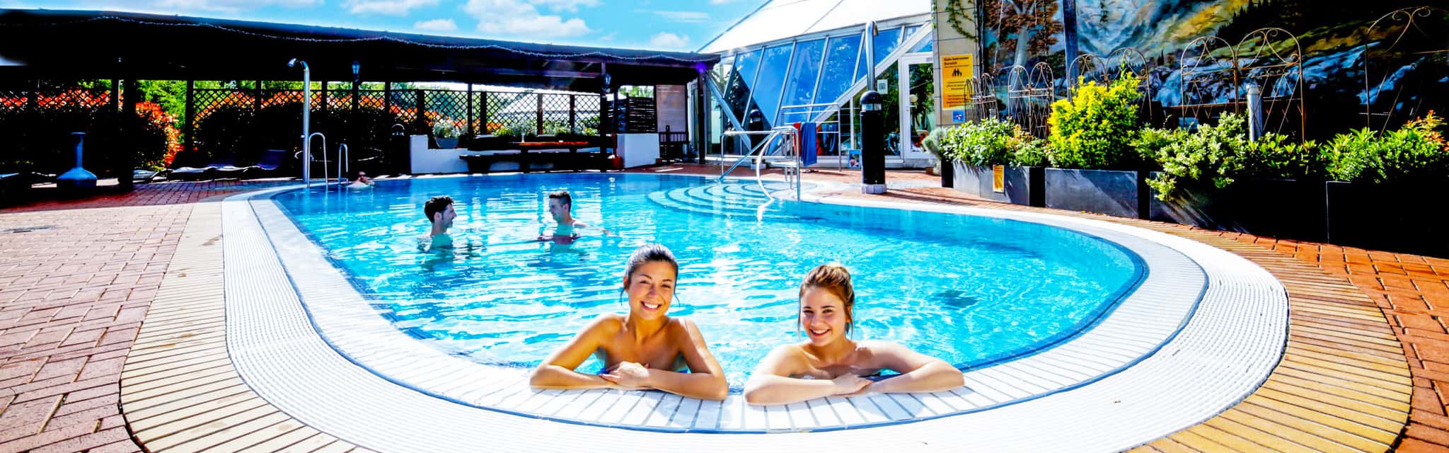 Stedentrip Keulen met toegang tot Aqualand