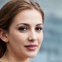 Justine (25-35)