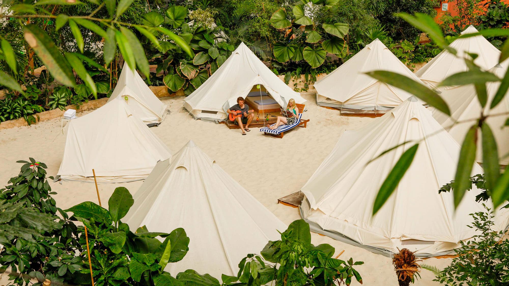 Tropical Island Voucher | Tickets + Resortverblijf  foto 1