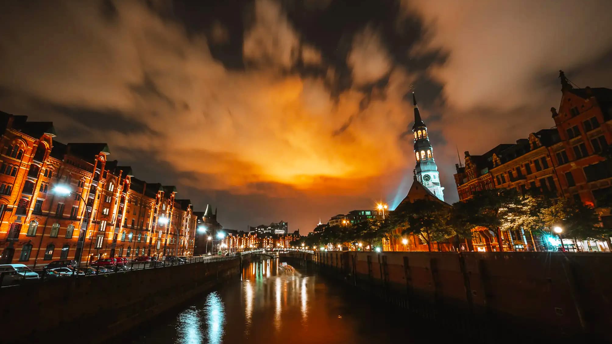 Hamburg met avondcruise foto 2